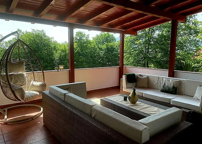 Weekend Poolhouse Sarajevo * Misevici